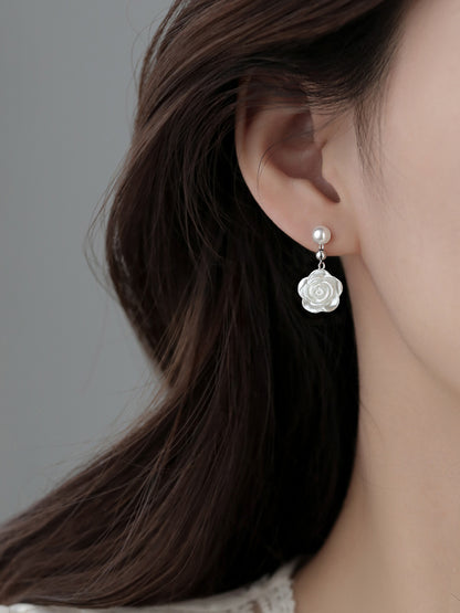 925 Silver Needle Camellia Earrings Women 2022 New Earrings Light Luxury Niche Design Earrings Summer