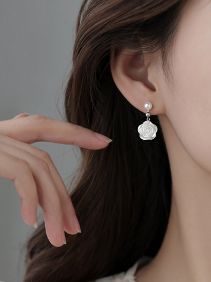 925 Silver Needle Camellia Earrings Women 2022 New Earrings Light Luxury Niche Design Earrings Summer